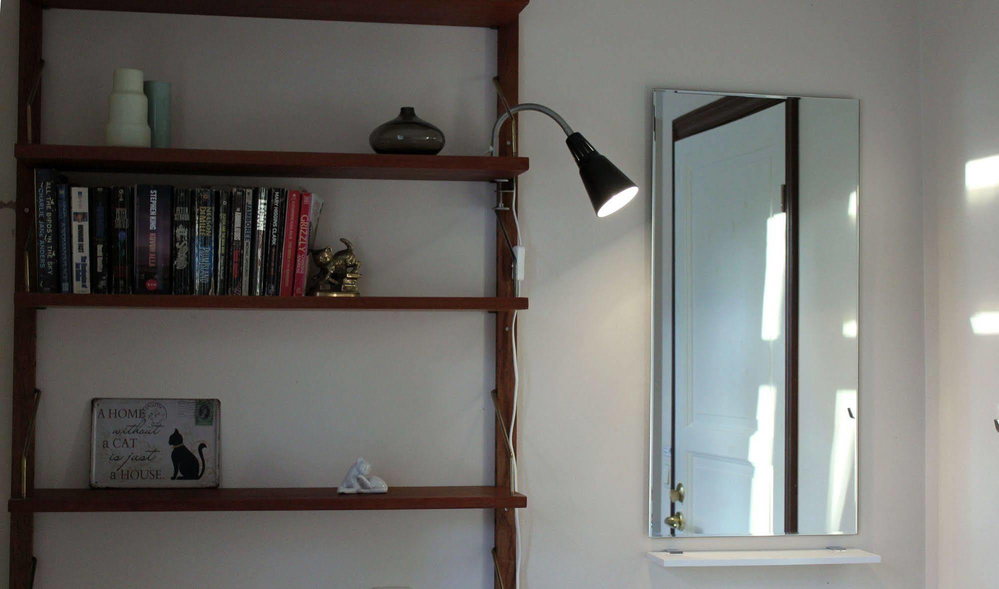 Grettir Guesthouse Рейкявик Екстериор снимка